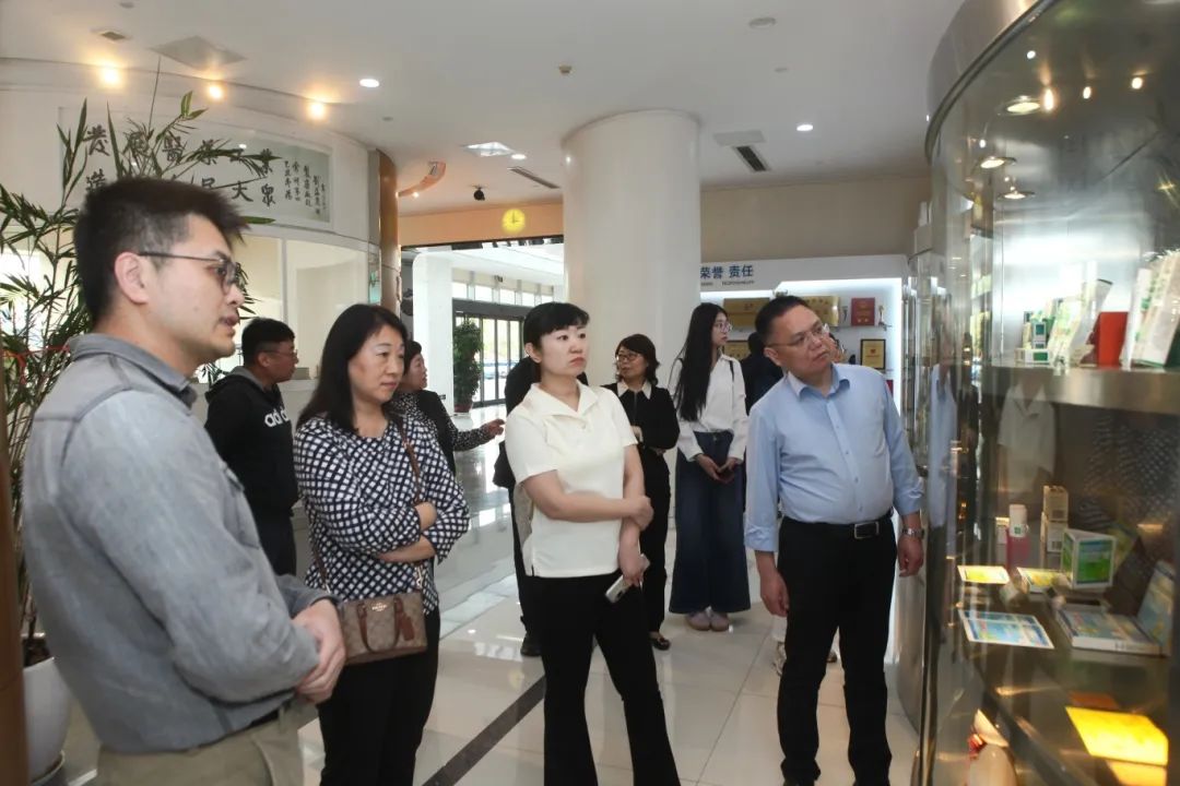 4361744444500526.jpg 2.jpg